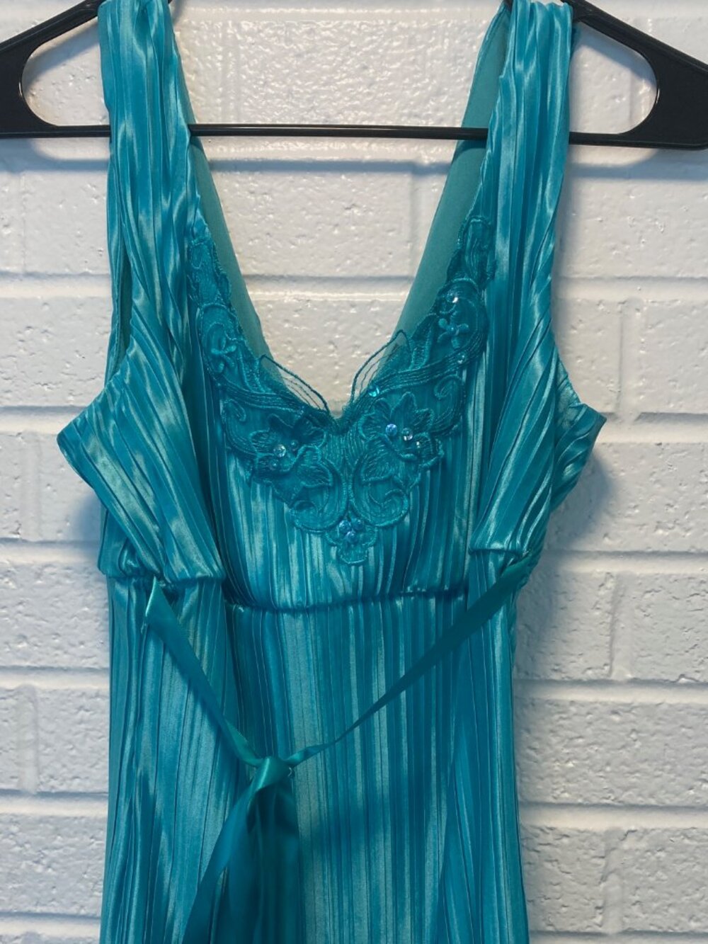 VTG Le Chateau Teal Pleated Cami Blouse Beaded Y2K Made in Canada S - Picture 3 of 16